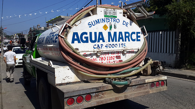La Pipa de Agua Marce que tenía el Tanque de Gas como combustible...
